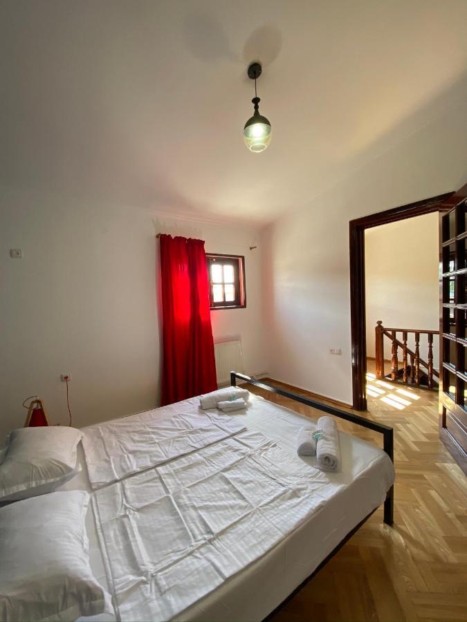 Apartamento Red Door Tiflis Exterior foto